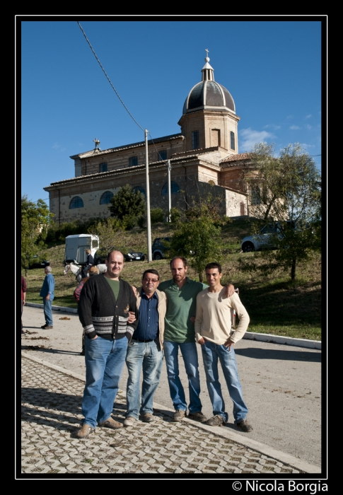 Clicca per vedere l'immagine alla massima grandezza