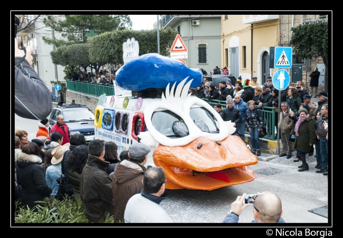 Clicca per vedere l'immagine alla massima grandezza