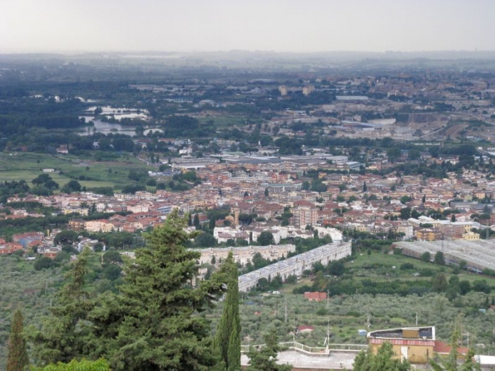 Clicca per vedere l'immagine alla massima grandezza