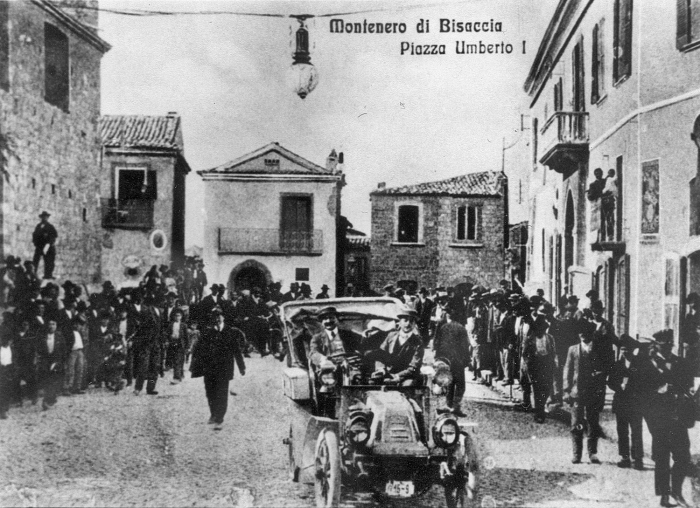 Clicca per vedere l'immagine alla massima grandezza