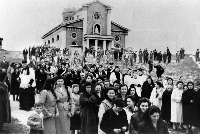 Clicca per vedere l'immagine alla massima grandezza