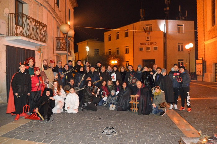 Clicca per vedere l'immagine alla massima grandezza