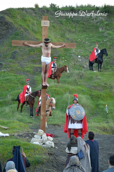 Clicca per vedere l'immagine alla massima grandezza