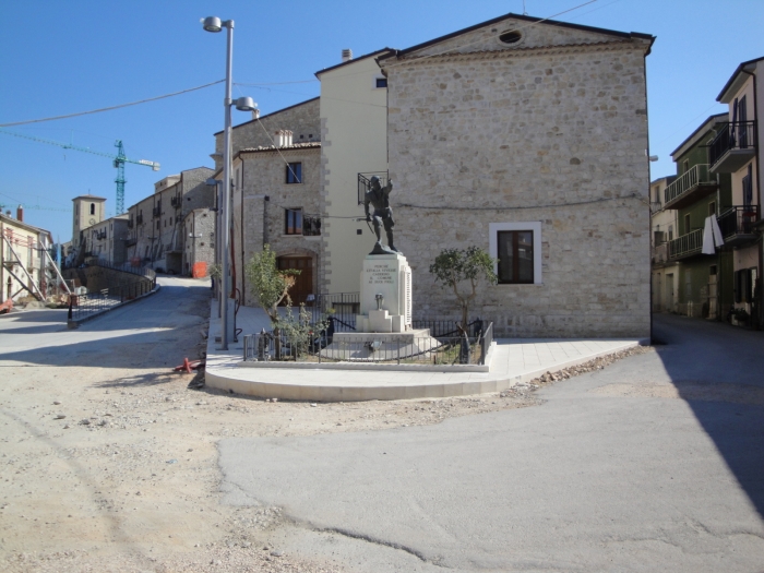 Clicca per vedere l'immagine alla massima grandezza