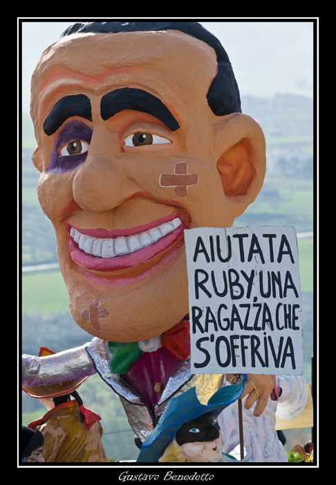 Clicca per vedere l'immagine alla massima grandezza