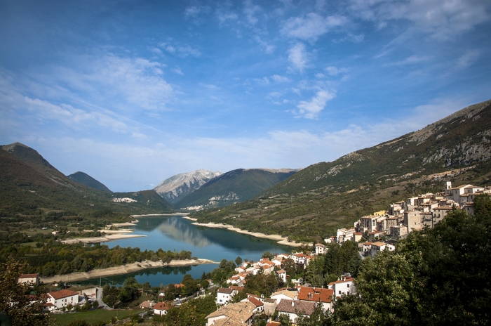 Clicca per vedere l'immagine alla massima grandezza