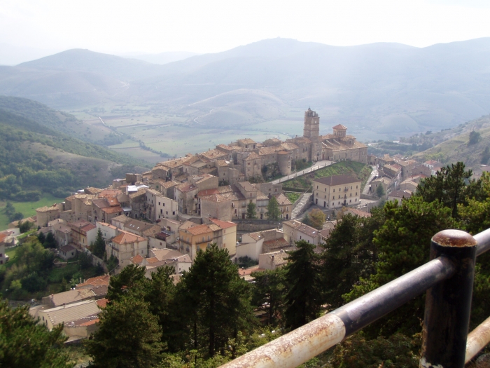 Clicca per vedere l'immagine alla massima grandezza