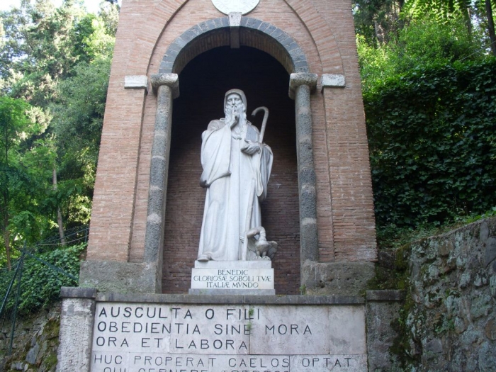 Clicca per vedere l'immagine alla massima grandezza