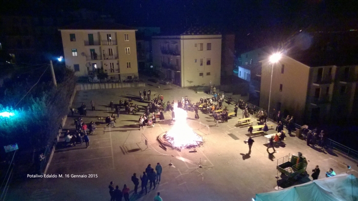 Clicca per vedere l'immagine alla massima grandezza