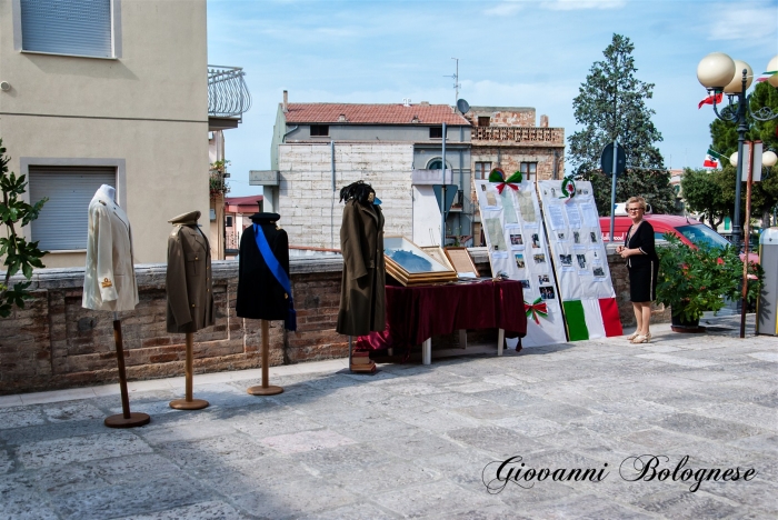 Clicca per vedere l'immagine alla massima grandezza