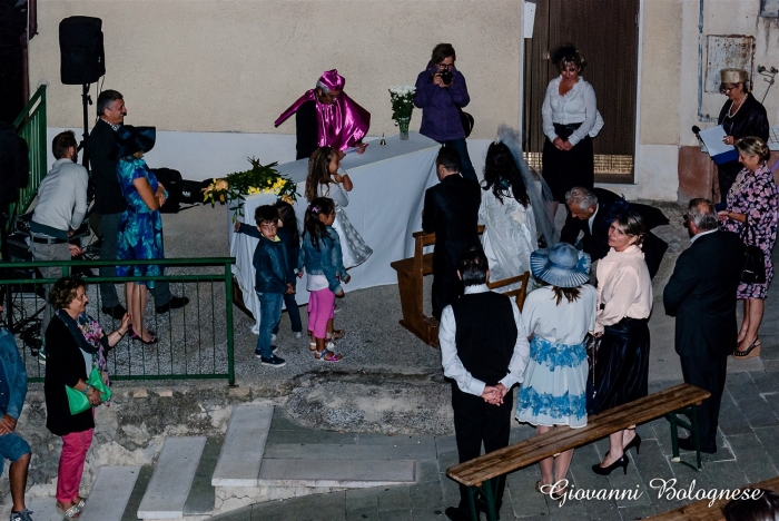 Clicca per vedere l'immagine alla massima grandezza