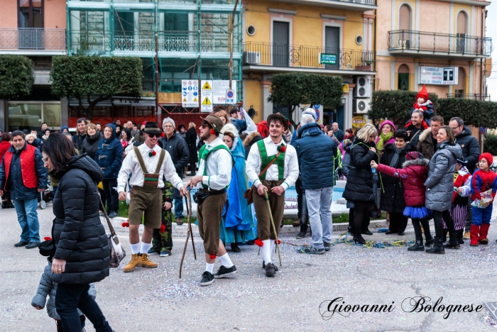 Clicca per vedere l'immagine alla massima grandezza