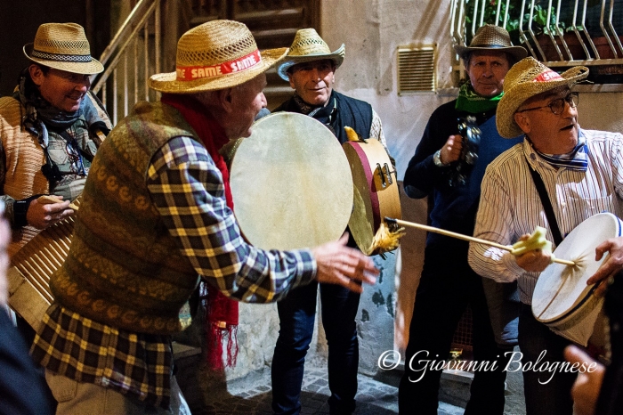 Clicca per vedere l'immagine alla massima grandezza