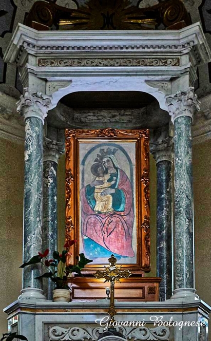 Clicca per vedere l'immagine alla massima grandezza