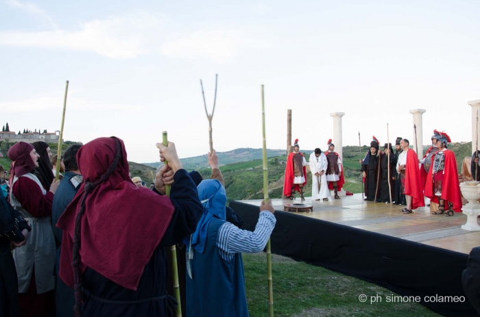 Clicca per vedere l'immagine alla massima grandezza