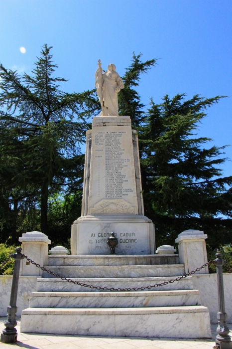 Clicca per vedere l'immagine alla massima grandezza