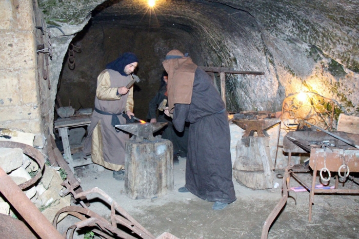 Clicca per vedere l'immagine alla massima grandezza