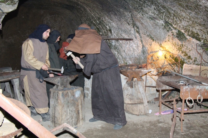 Clicca per vedere l'immagine alla massima grandezza