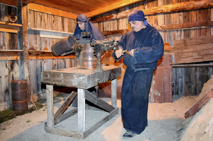 Clicca per vedere l'immagine alla massima grandezza