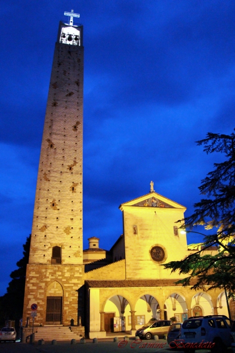 Clicca per vedere l'immagine alla massima grandezza